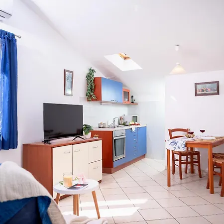 Anima Blue - Zf Hvar Apartament *